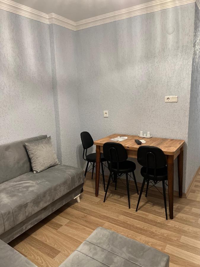 Ikbal Apart Hotel Istanbul Exteriör bild