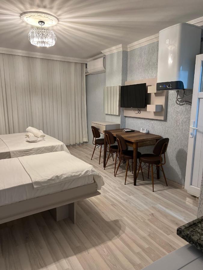 Ikbal Apart Hotel Istanbul Exteriör bild