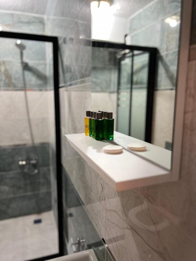 Ikbal Apart Hotel Istanbul Exteriör bild